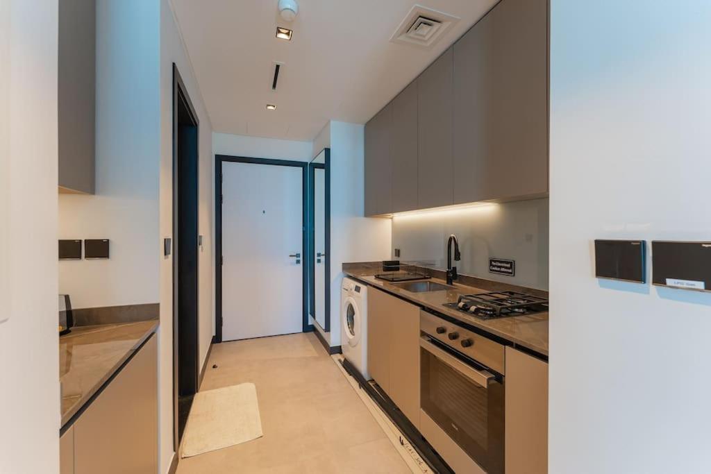 Opulent In 15 Northside Appartement