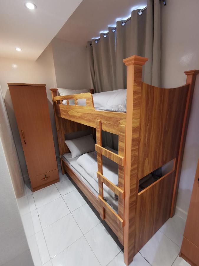 Cloud9 Premium Hostal Dubái