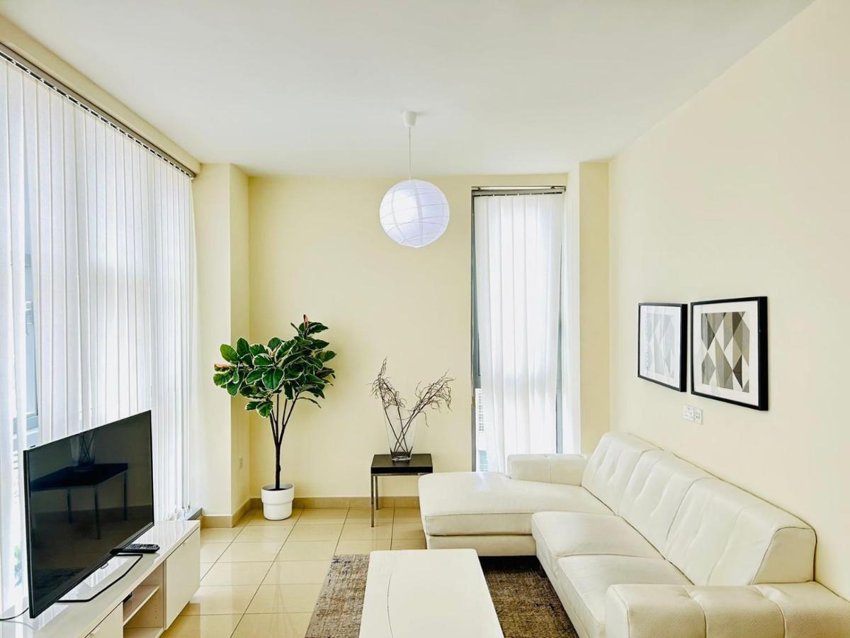 Apartment Spacious 2br With Central Location At Standpoint Tower