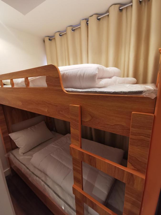 Cloud9 Premium Hostal Dubái