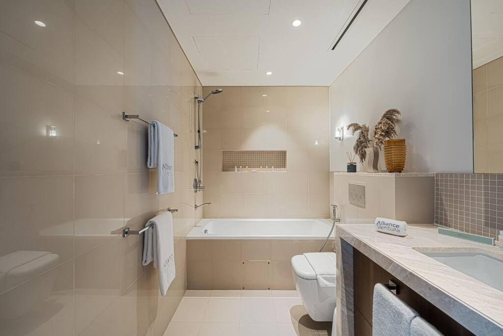 Panoramic 1br Burj Khalifa View At Boulevard Point