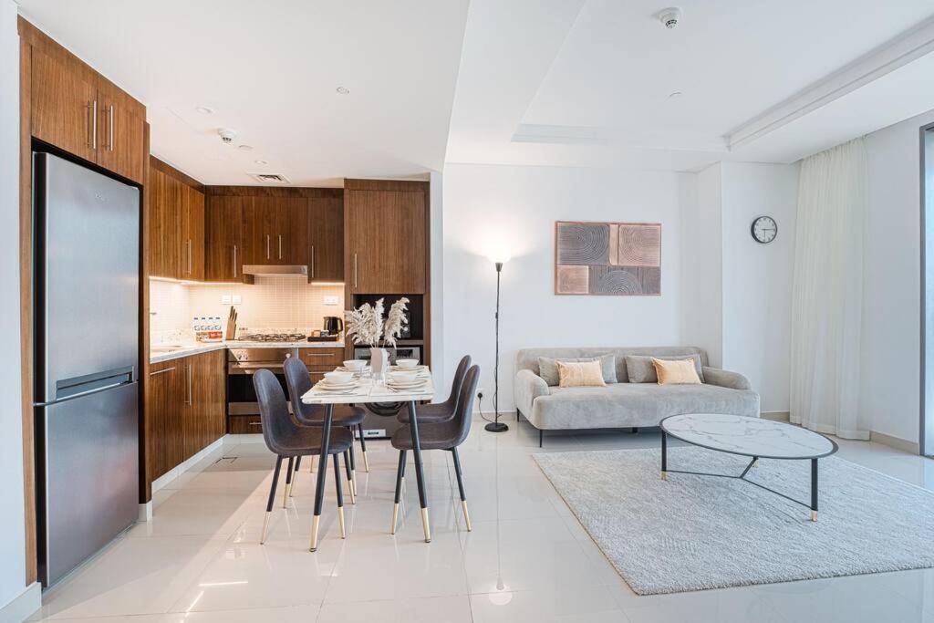 Appartement Panoramic 1br Burj Khalifa View At Boulevard Point Dubaï