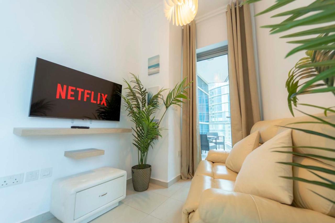 Apartamento Aws Homes - 5 Min Walk To The Sea Dubái
