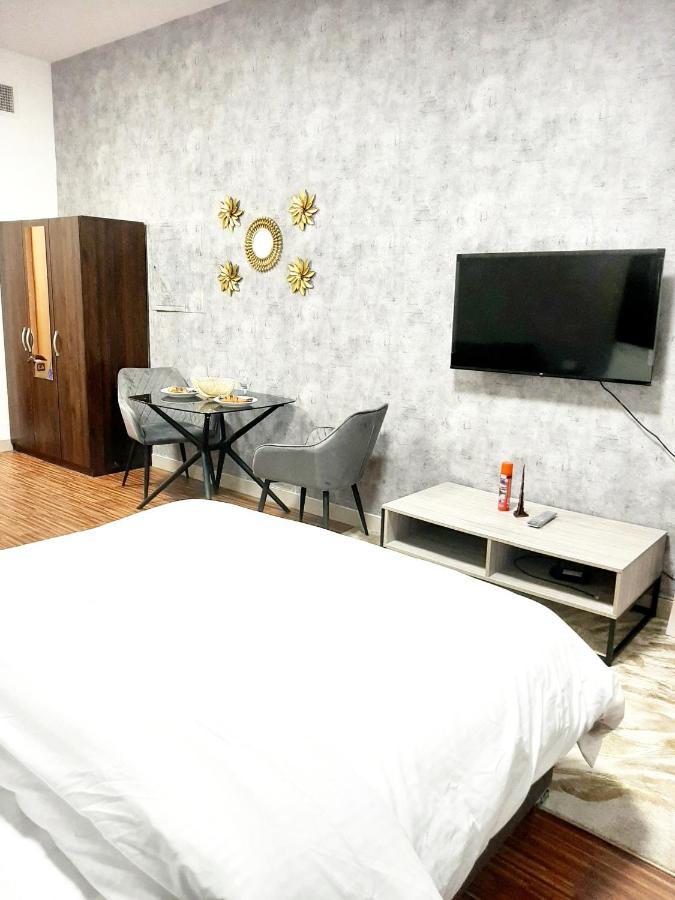 Cozy In Jumeirah Village Circle, Dubai. Appartement Dubai
