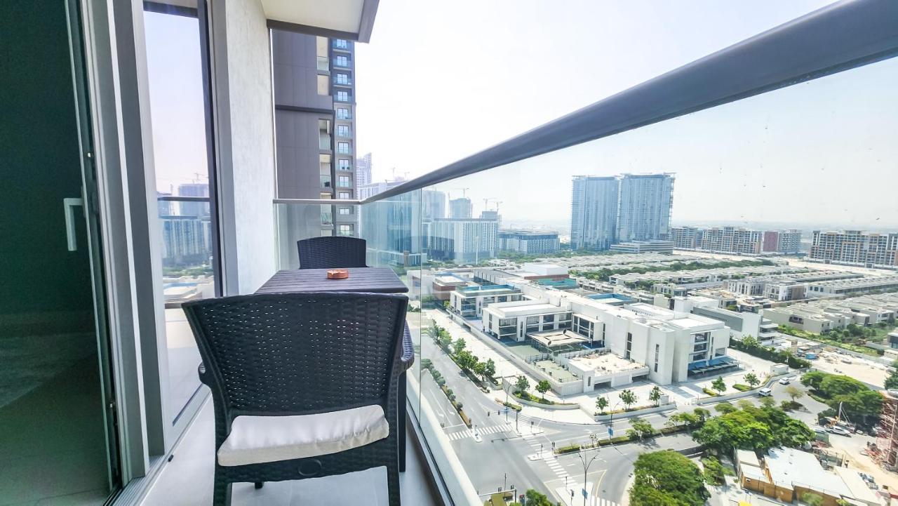 Apartemen By Latinem Luxury 1br Cvr A1410 Near Burj Khalifa *