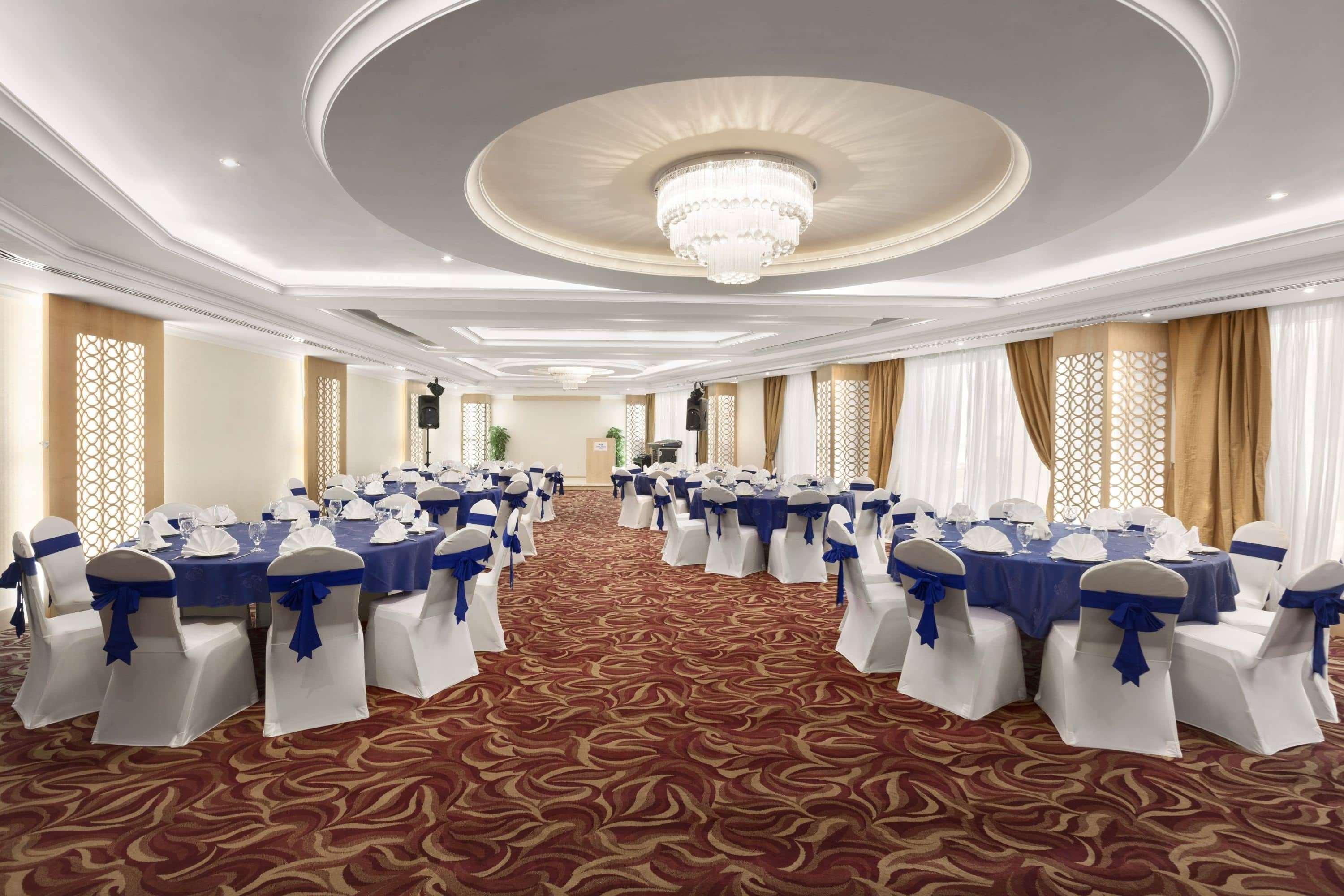 Howard Johnson Bur Hotell