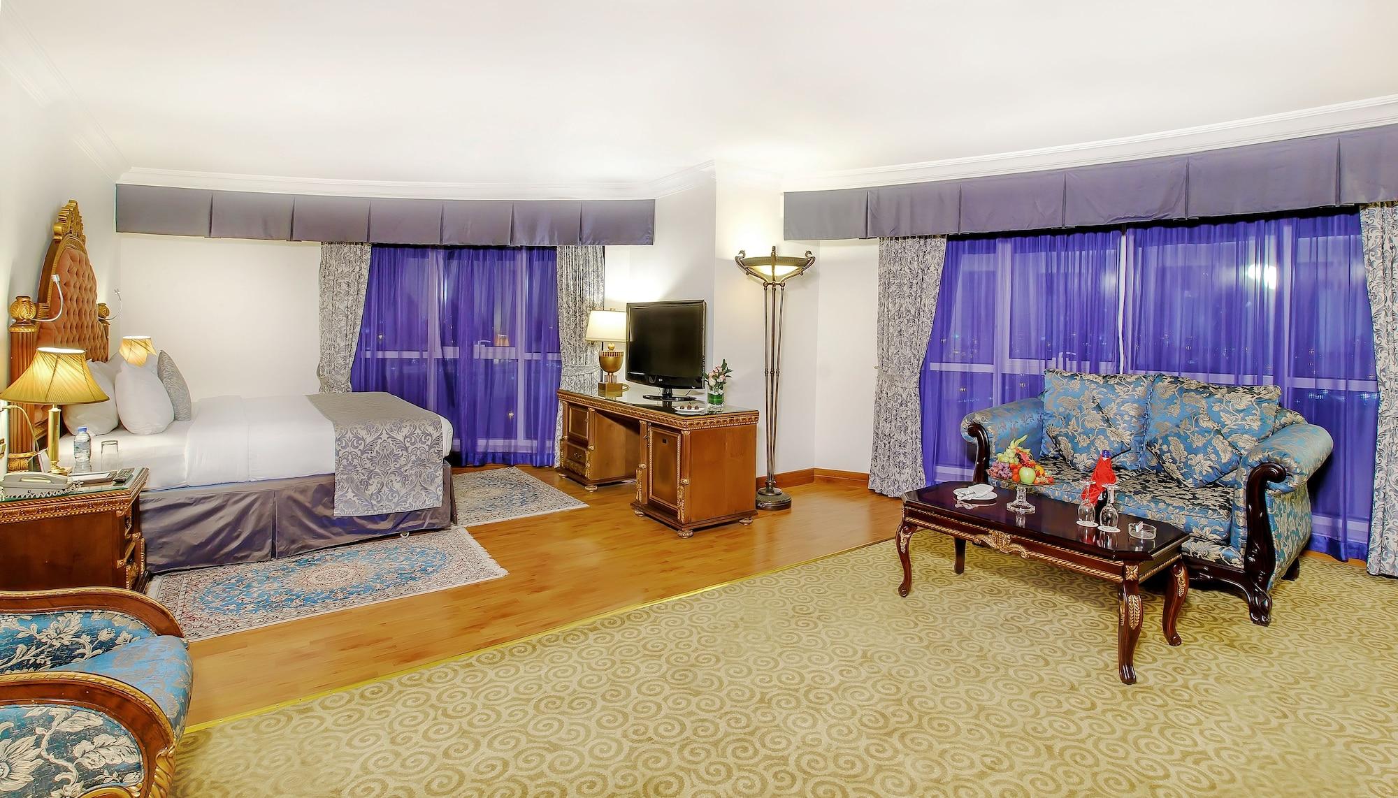 Grand Excelsior - Bur Hotell 4*