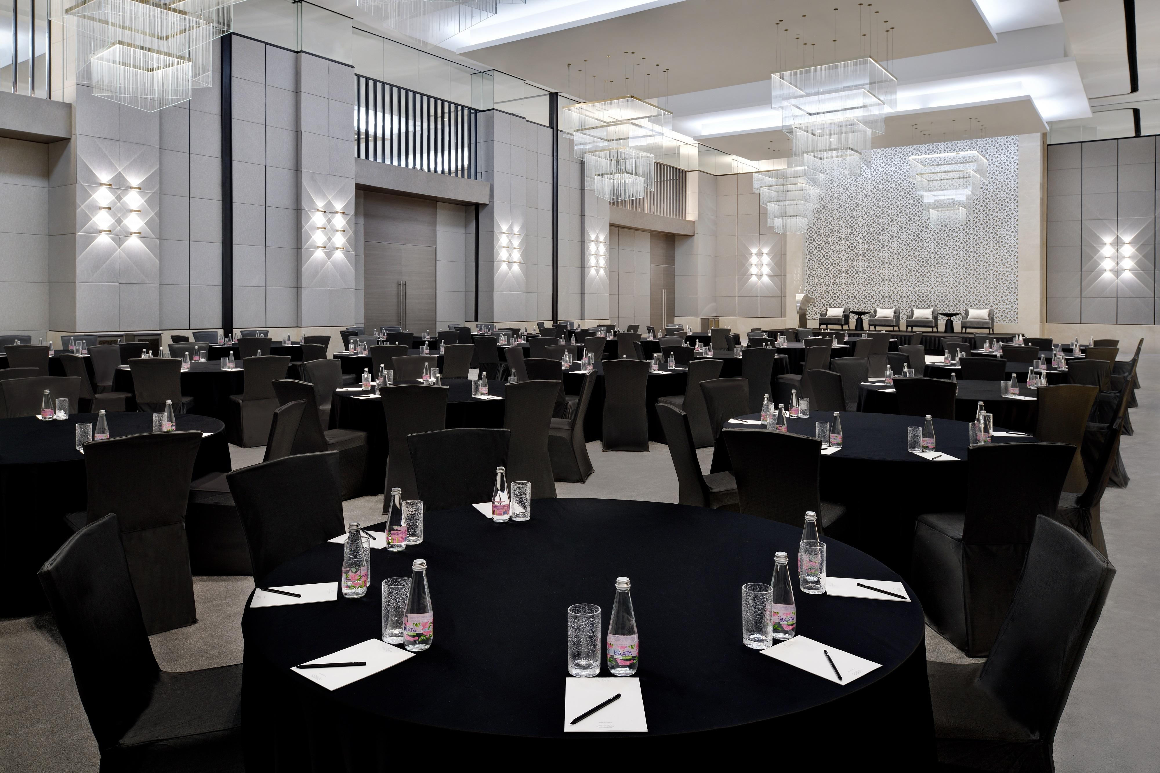 Hotel Kempinski Avenue 5*