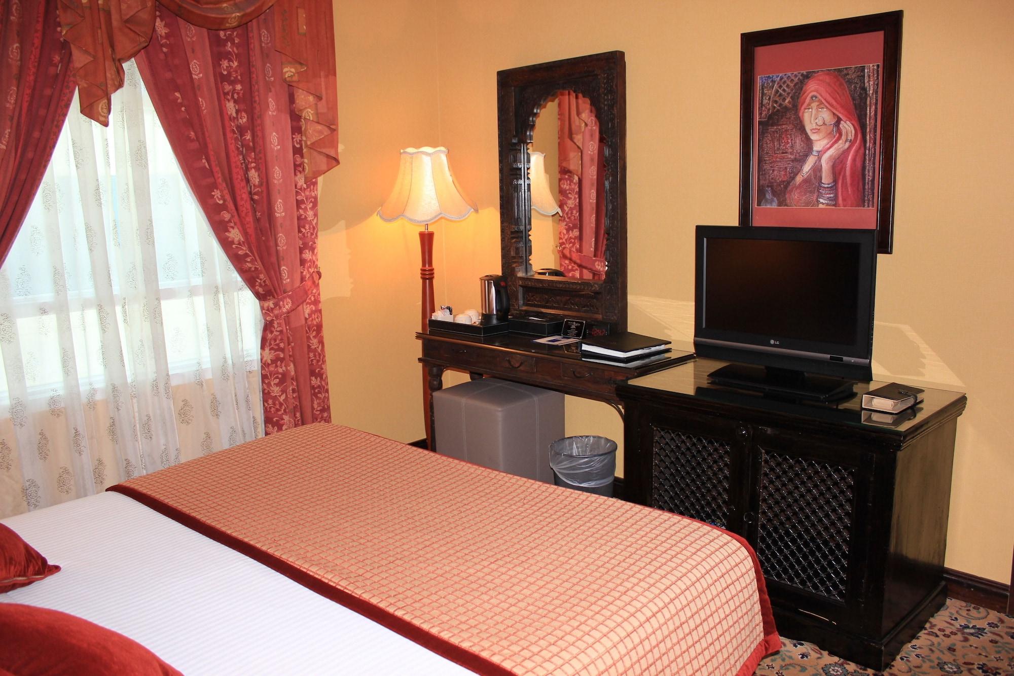 Sea View Hotel 4*