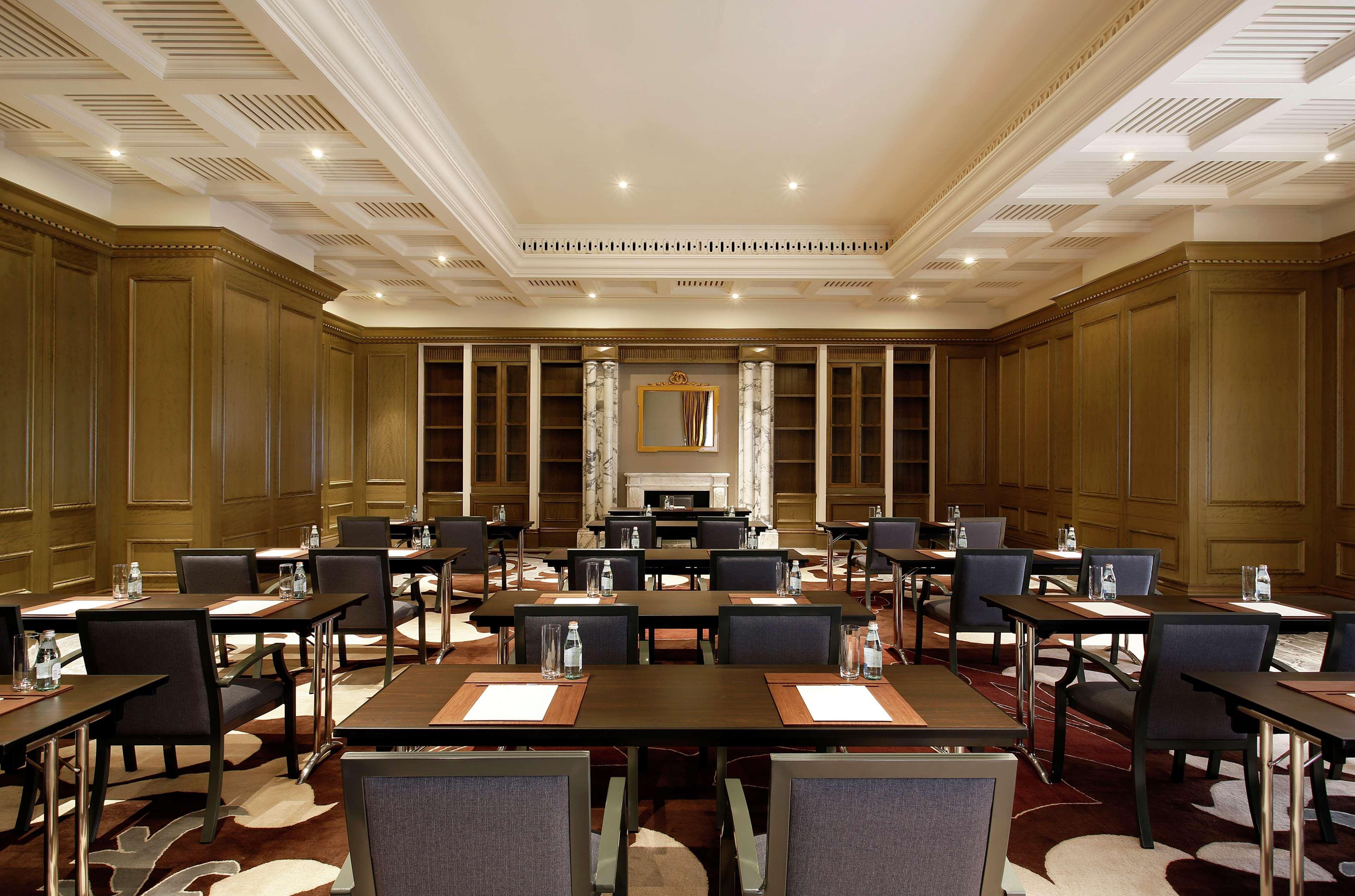Hotell Al Habtoor Palace - Preferred & 5*