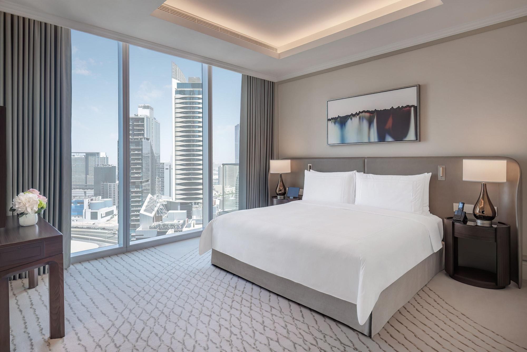 Address Mall Hotel