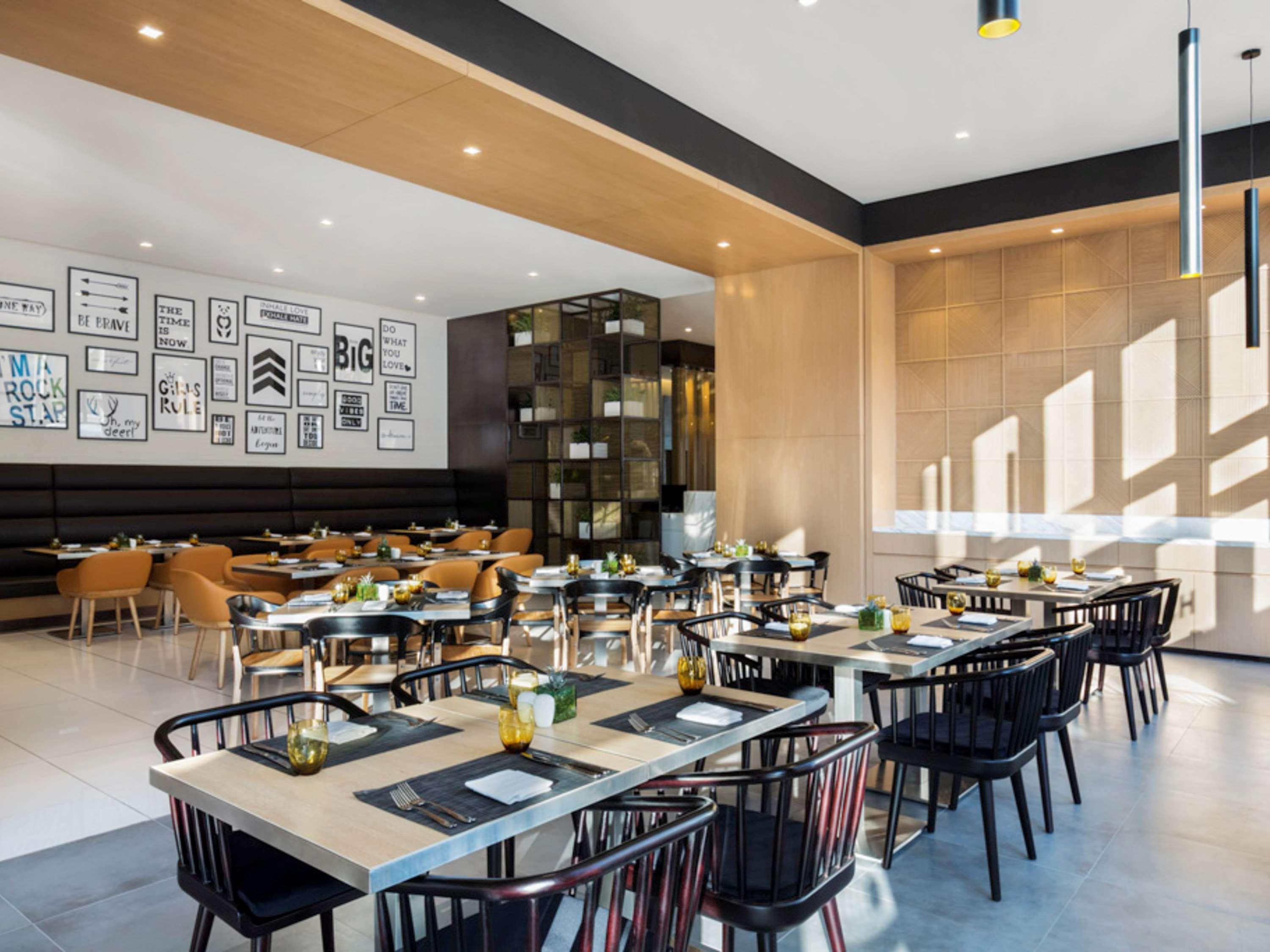 Novotel Bur - Healthcare Hotel Dubai