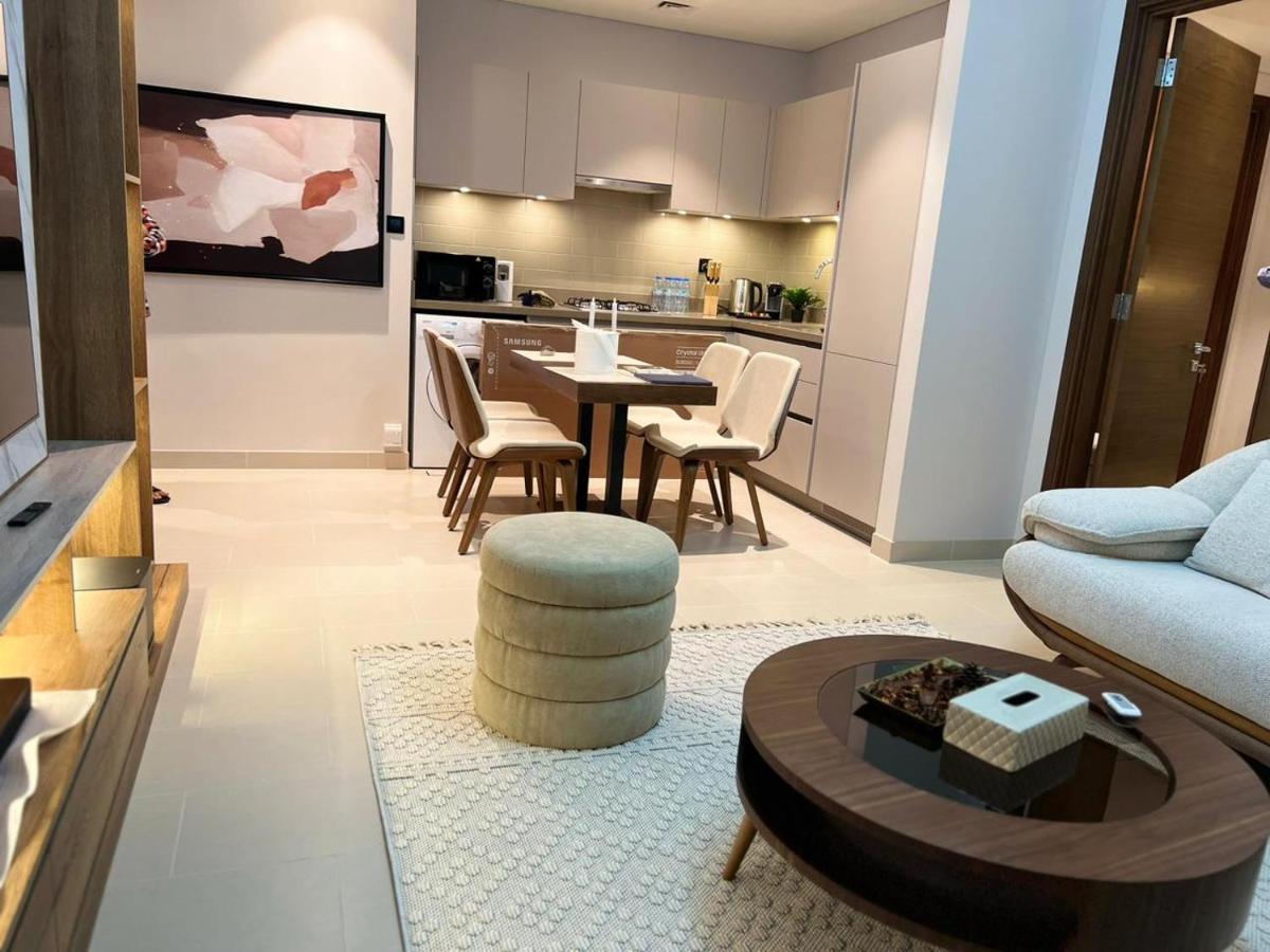 Exclusive 2 Bedroom Luxury In Sobha Creek Vistas