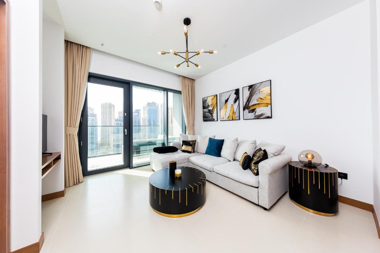 Apartamento Brand-new 1 Bedroom With Full Marina View Dubai