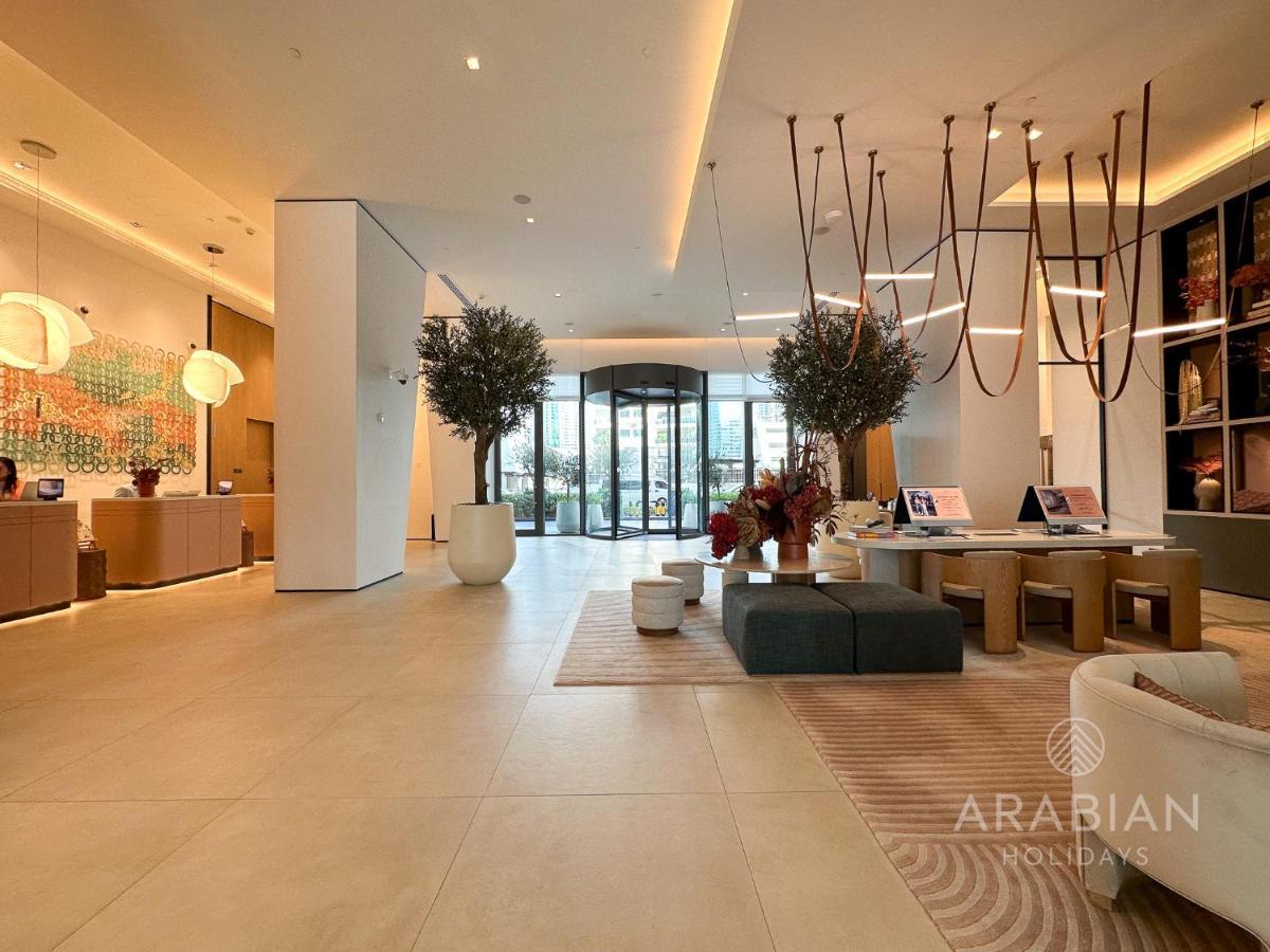 Brand-new 1 Bedroom With Full Marina View Dubai