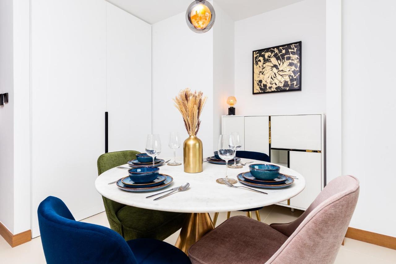Brand-new 1 Bedroom With Full Marina View Apartamento *