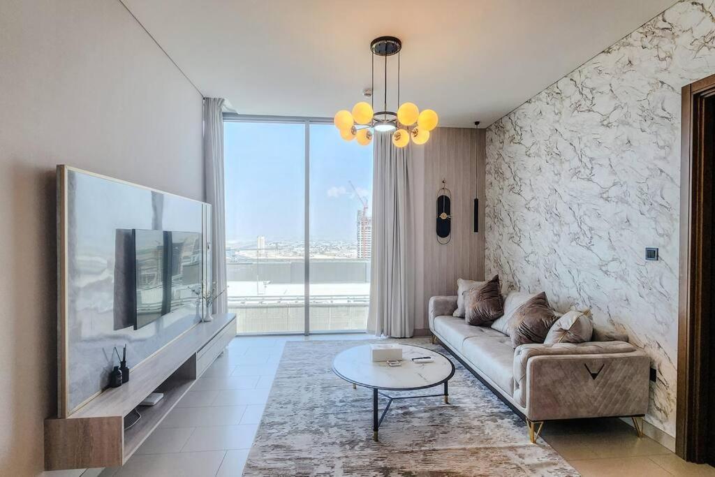 By Latinem Luxury 2br Cvr B3107 Near Burj Khalifa * Dubai