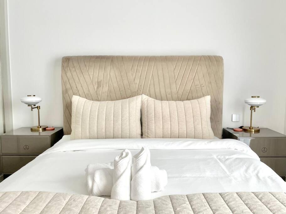 Apartment Dar Vacation-luxurious 1br In Isle, Emaar Front *
