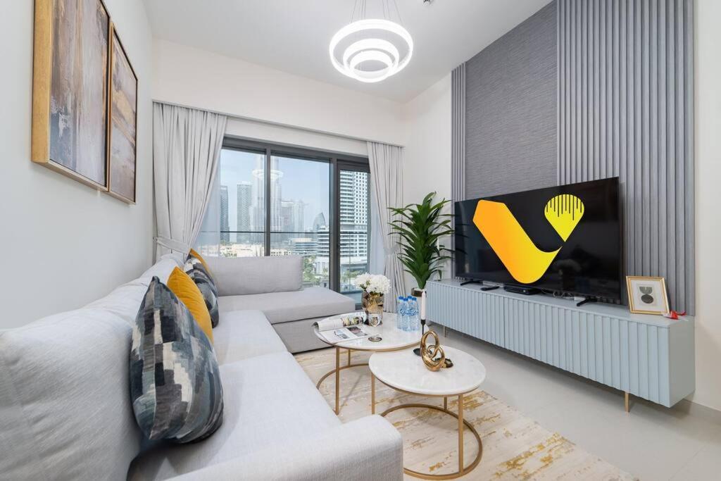 Apartament Vogue Downtown - Burj Royale - Spectacular Burj Khalifa & Mall View Dubai