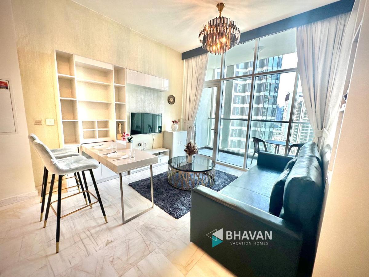 At Business Bay Marasi Drive By Bhavan Apartamento