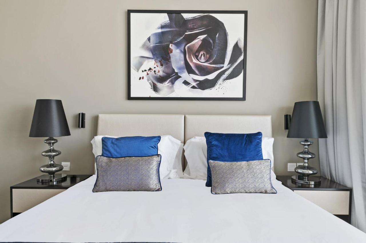 Vayk - Chic Hotel-style In Damac Hills Appart hôtel *