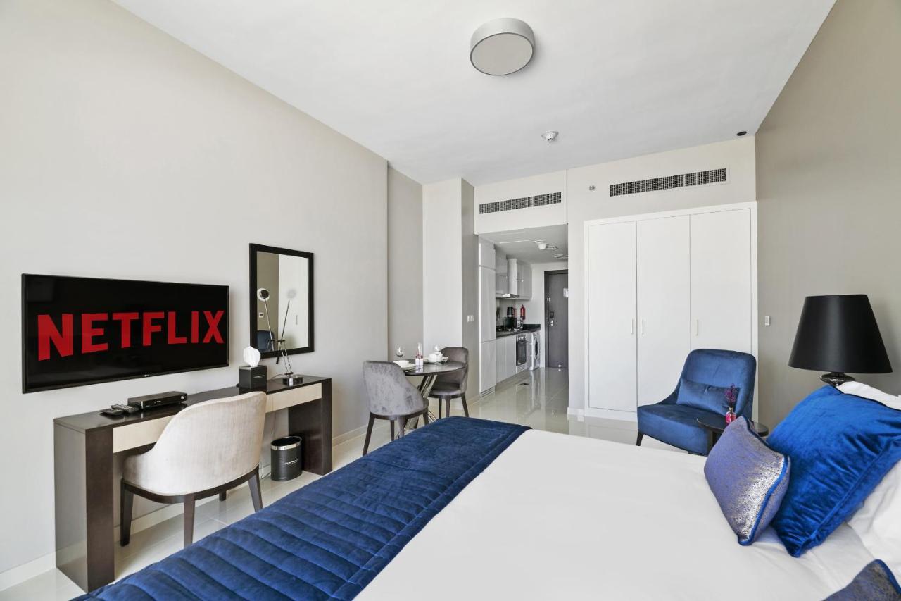 Appart hôtel Vayk - Chic Hotel-style In Damac Hills
