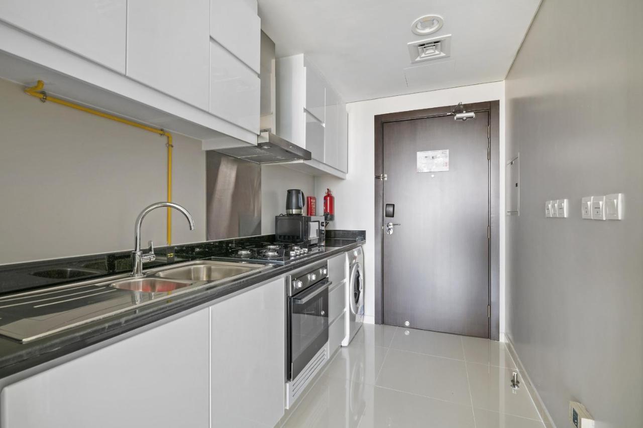 Vayk - Chic Hotel-style In Damac Hills Appart hôtel