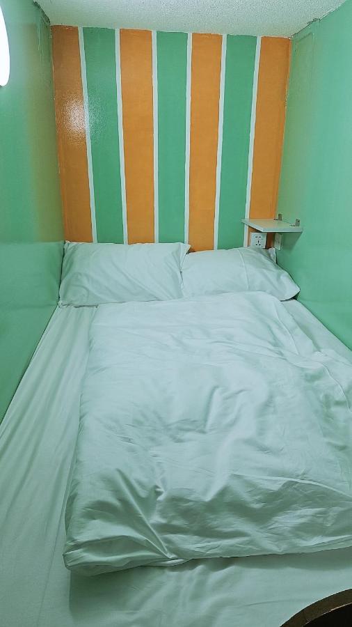 Ruby Star Loft Bed Partition G