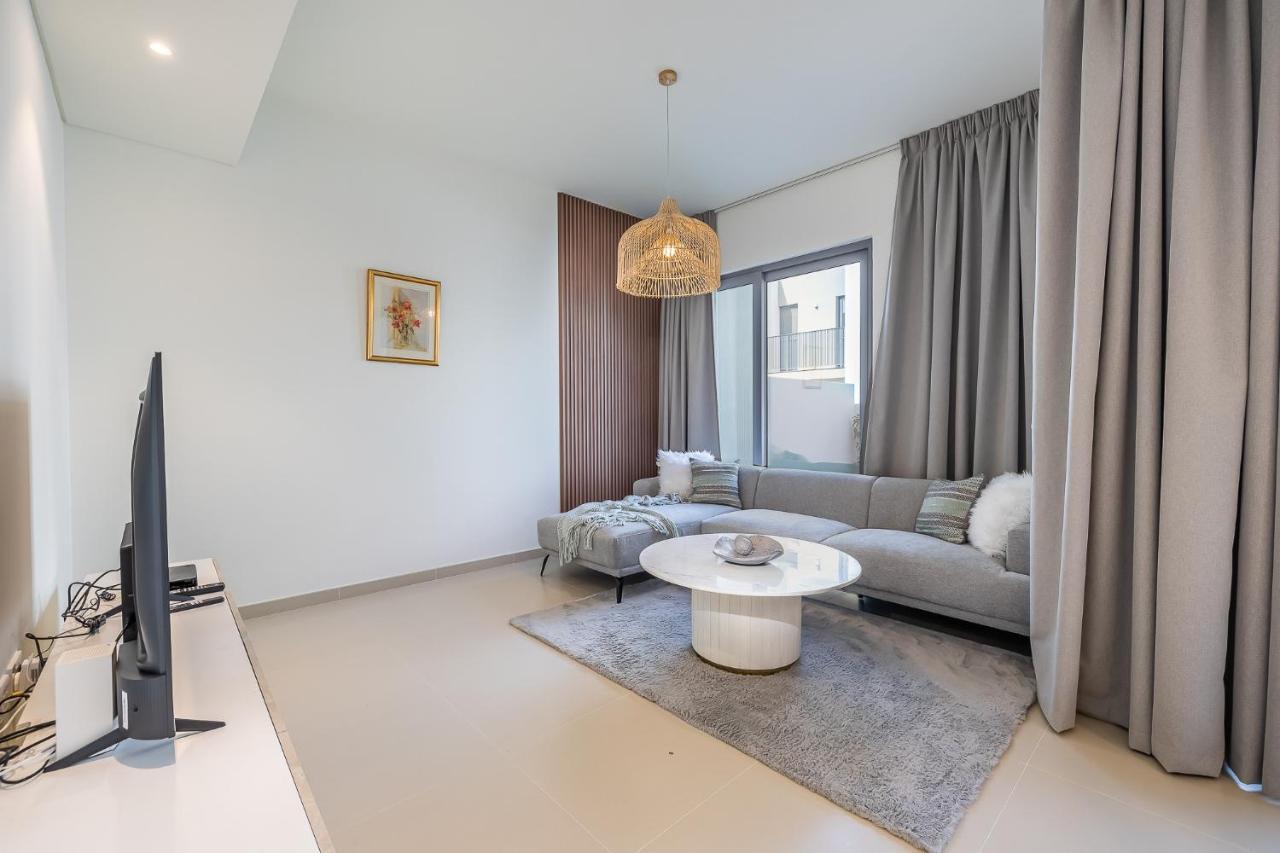 Spacious 3bdr Townhouse I Garden I Tilal Al Ghaf Сasa de vacaciones Dubái