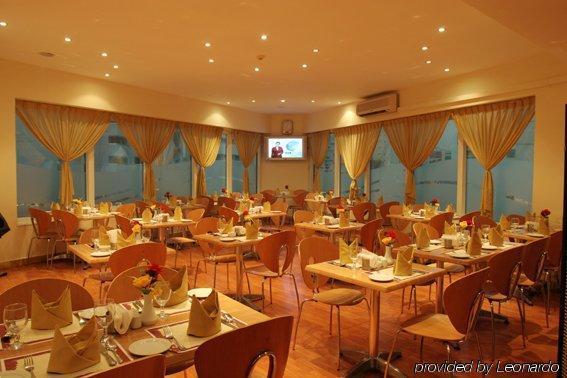 Hotell Howard Johnson Bur 3*