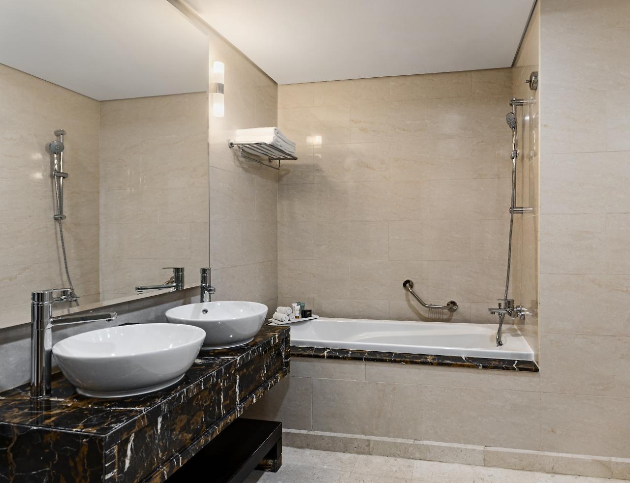 Wyndham Residences The Palm 5*
