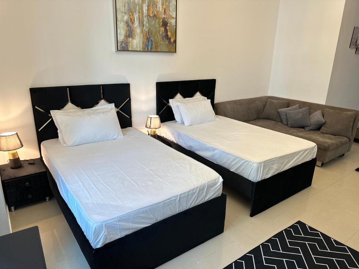 R N D Vacation In Downtown Business Bay Apartment Dubai