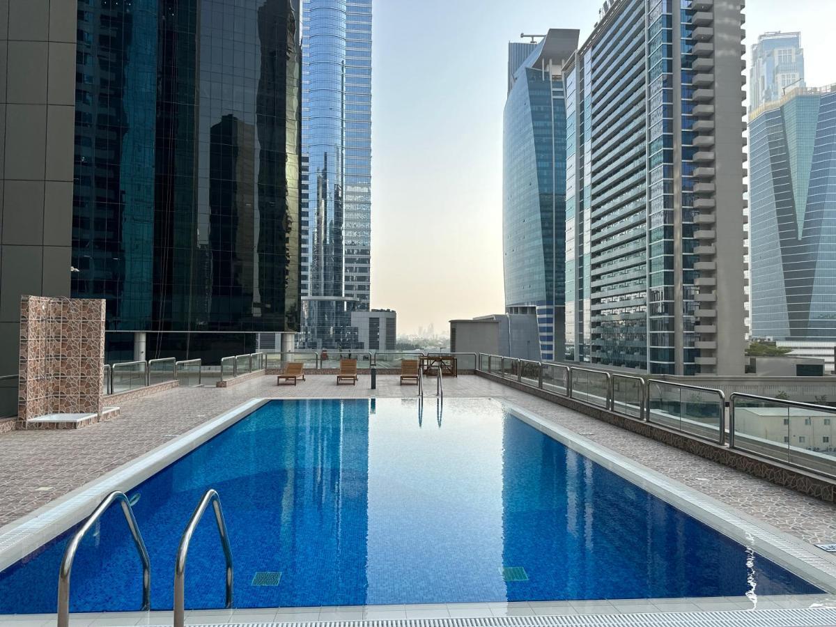 R N D Vacation In Downtown Business Bay Apartment