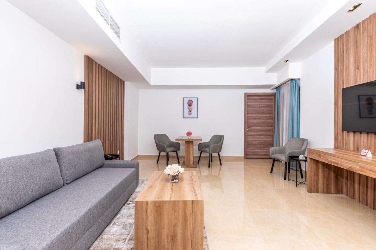 Pyramisa Aparthotel *
