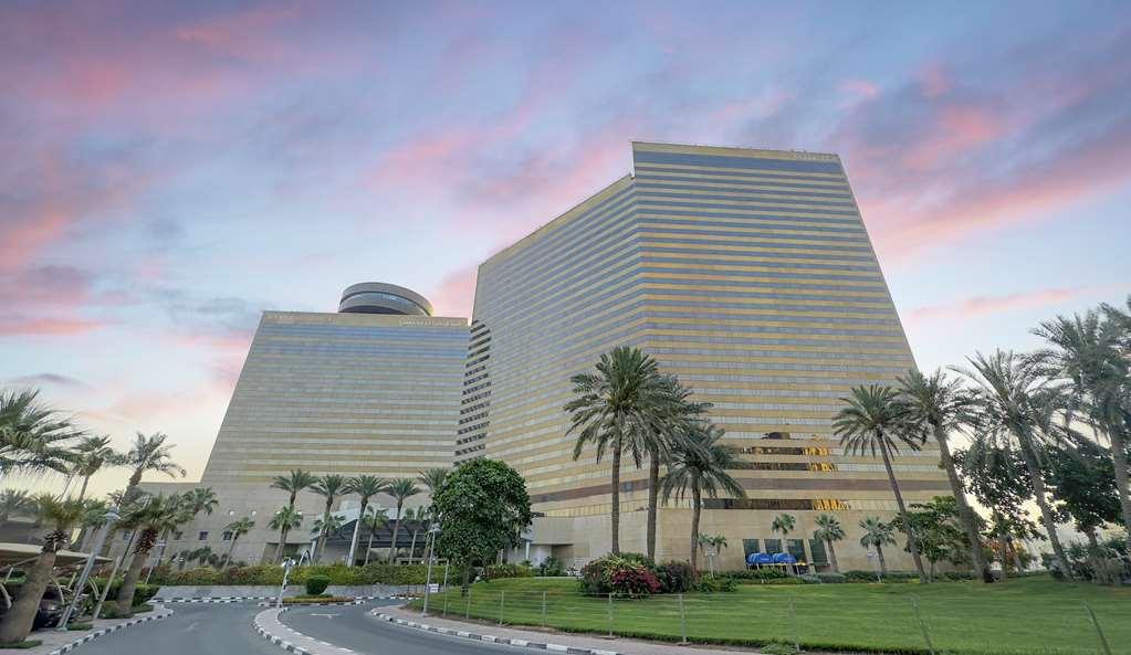 Hyatt Regency Galleria Apartahotel 4*