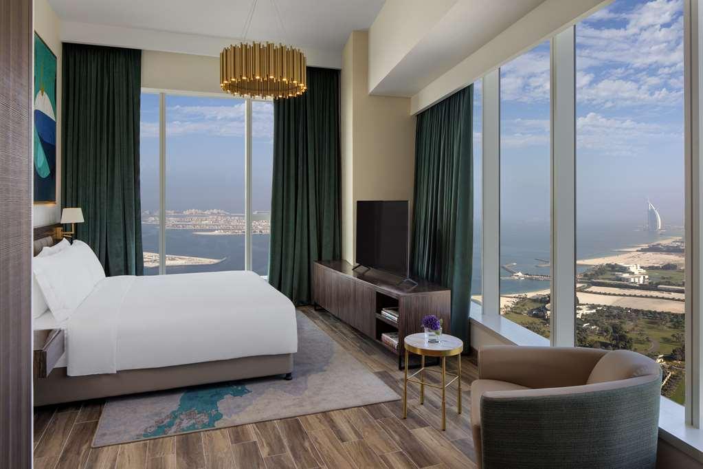 Avani Palm View *