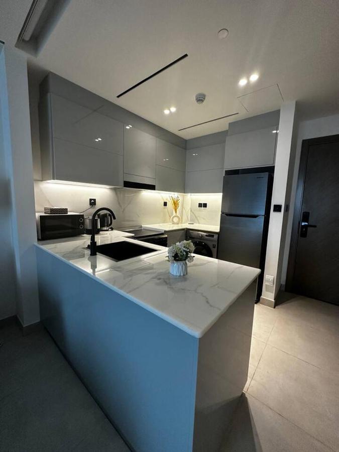 Apartment Stylish 1 Bedroom In Binghatti, Business Bay Dubai