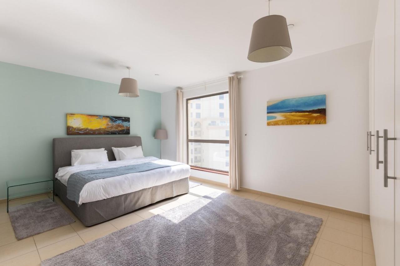 Apartment Spacious 1br 5 Minutes From Dubai