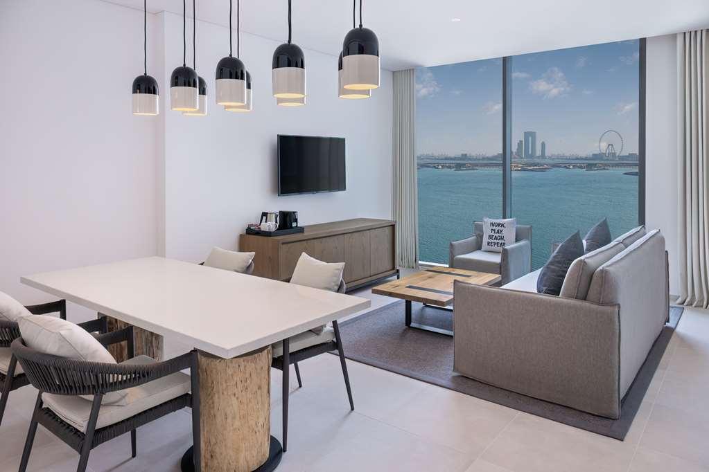Radisson Palm Jumeirah Hotel