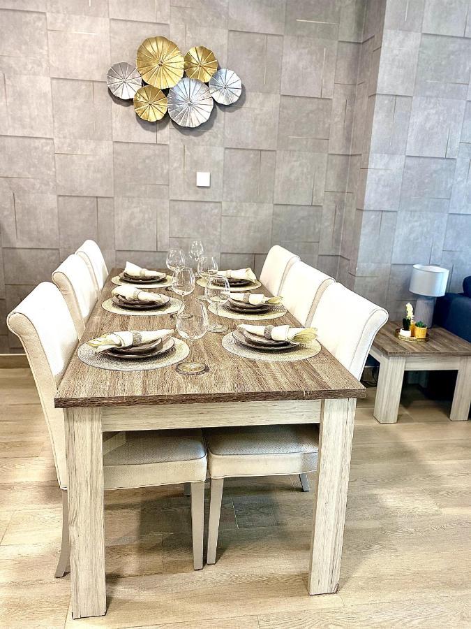 Luxury 2br For 6 With King Beds, Gym, Sauna In Jvc Apartamento *