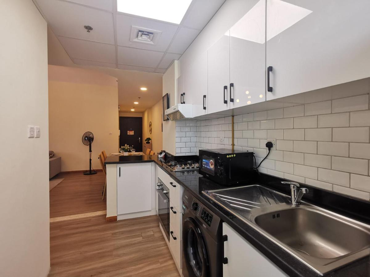 Apartamento 1 Bedroom Renovated In Marina Diamond 3 Close To Tram And Metro