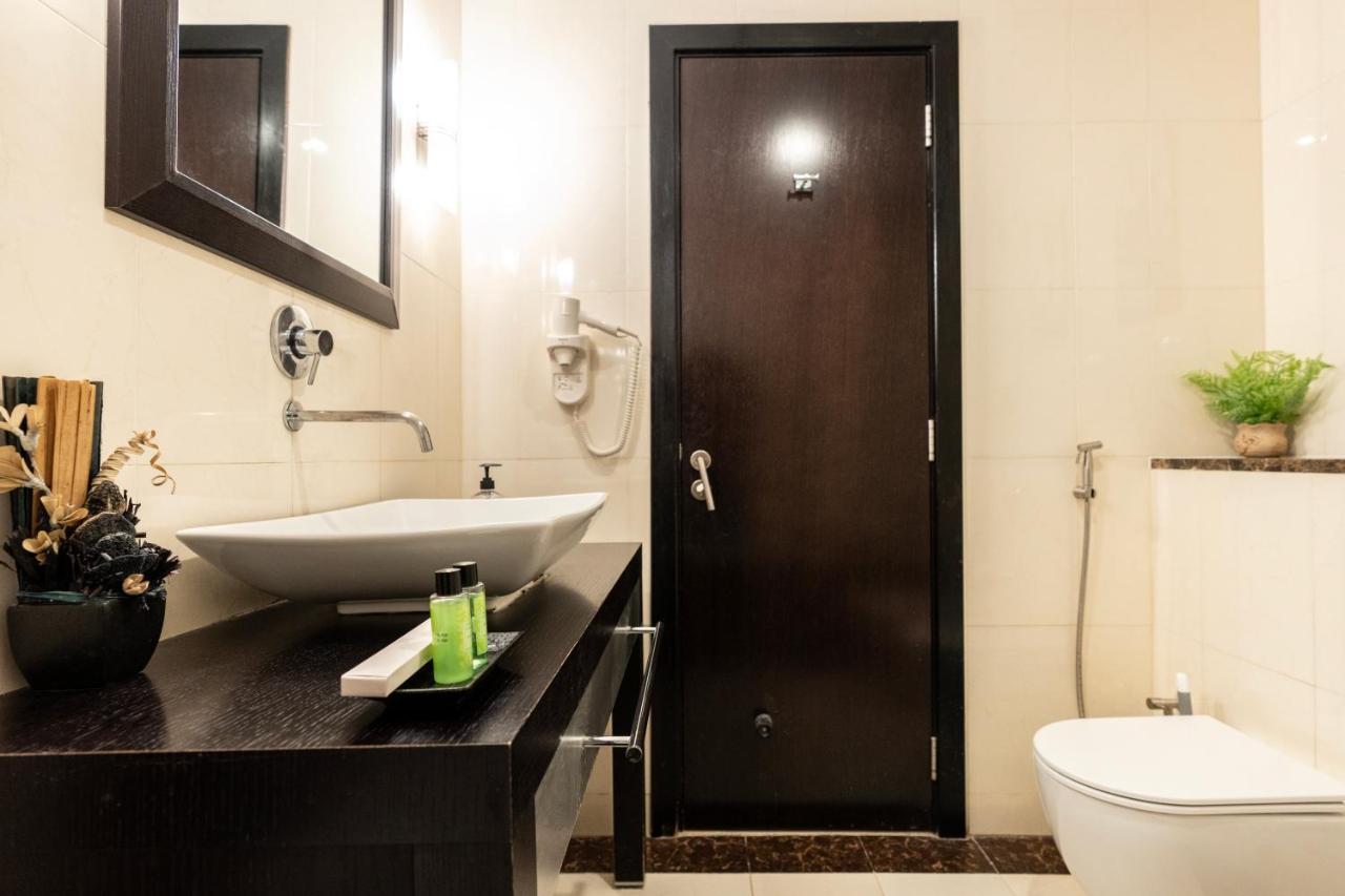 Apartment Beautiful Huge 2 Bed Dubai