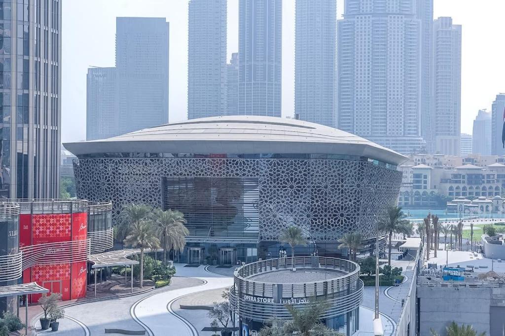 Vogue Downtown Opera District By Emaar Apartment *