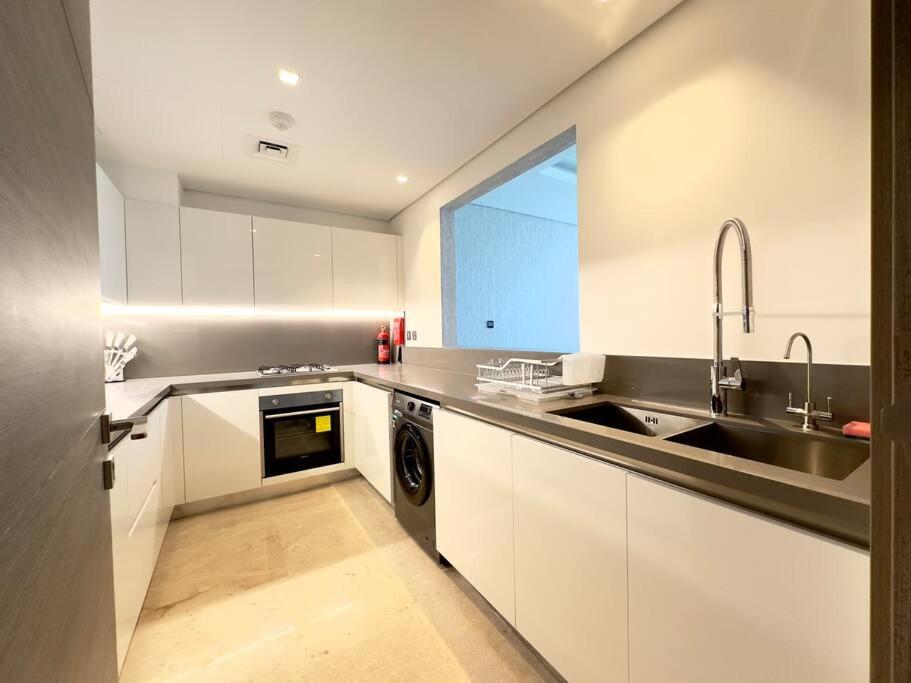 Dar Vacation - Modern & Stylish 2br Near Burj Khalifa Apartamento Dubái