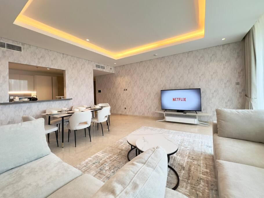 Lägenhet Dar Vacation - Luxury 2br - Skyline View Near Burj Khalifa *