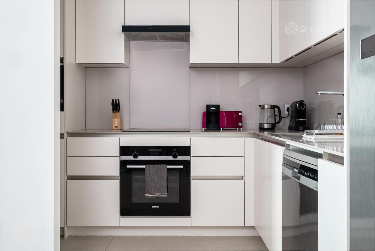 Aparthotel The Address Beach Residences - 2br & Private Beach *