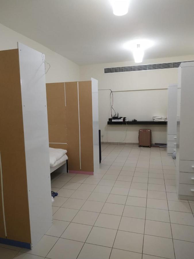 Ruby Star For Male- 4 R- 4 Hostal *