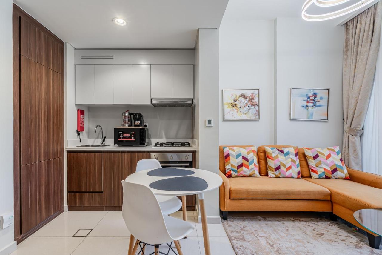 One Bedroom Near Burj Khalifa Mall-5minuts Walk-rva922 Appartement