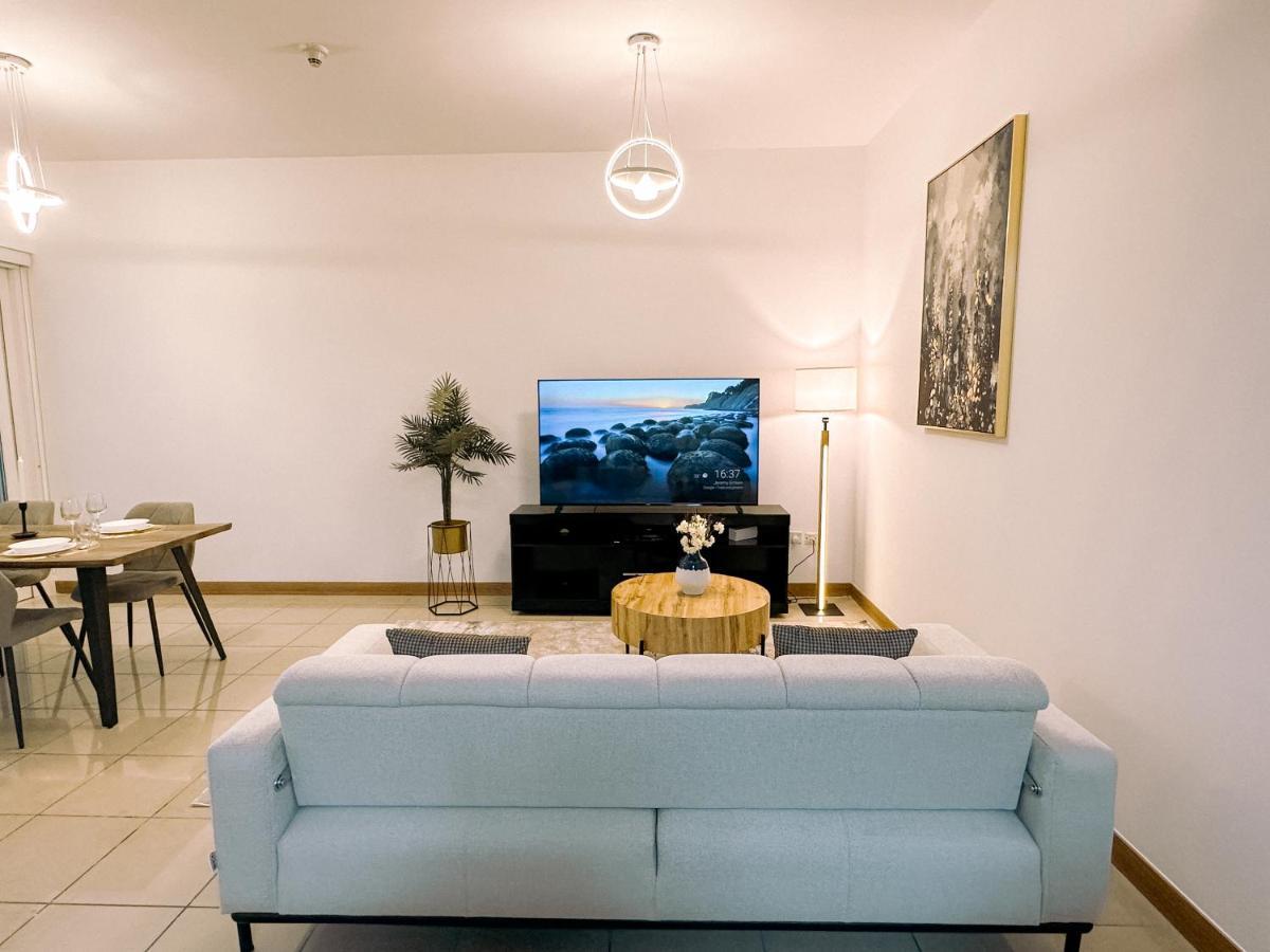 Brand New In Marina 47th Floor Lejlighed