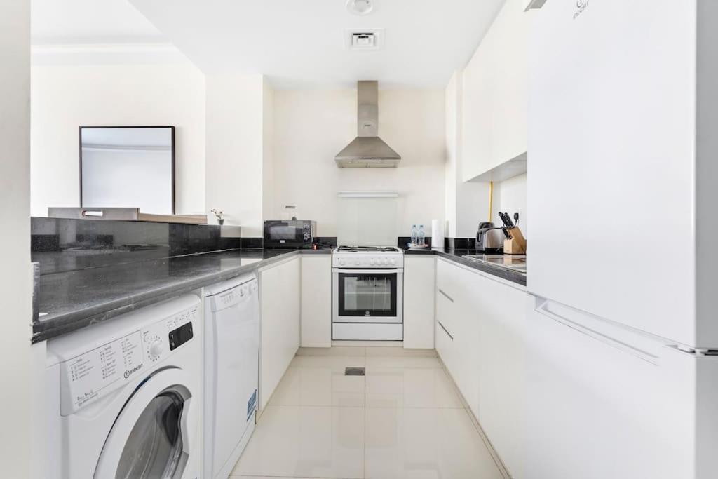 Apartamento Stonetree - Furnished 1br In Celestia B